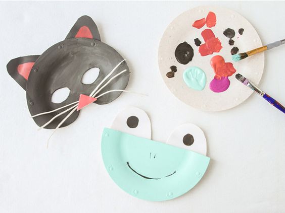 {DIY} 15 modèles de masques à réaliser avec des assiettes en carton!