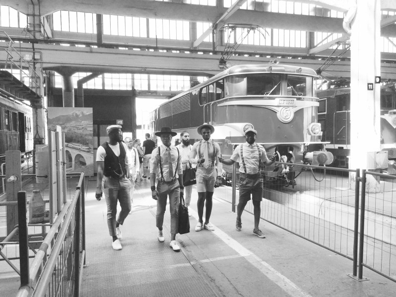 {Paris} La sortie à Grand Train!