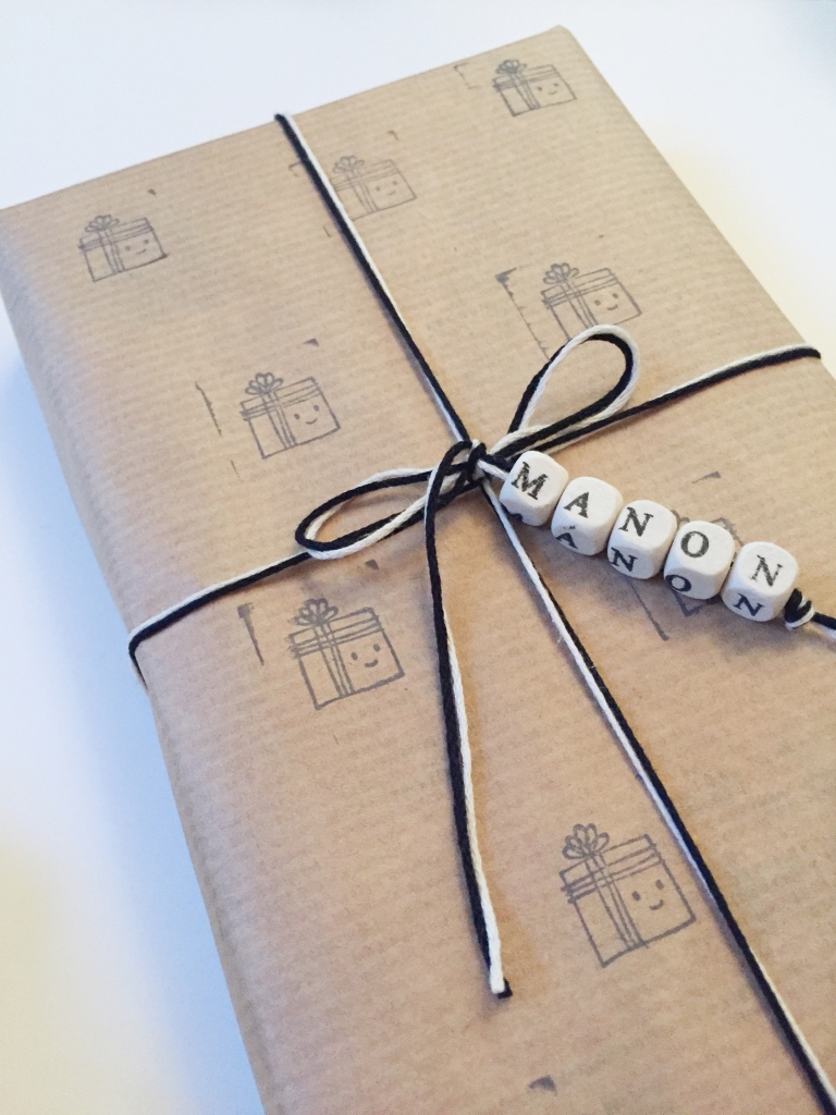 {DIY} Les paquets cadeaux personnalisés! Moma le Blog