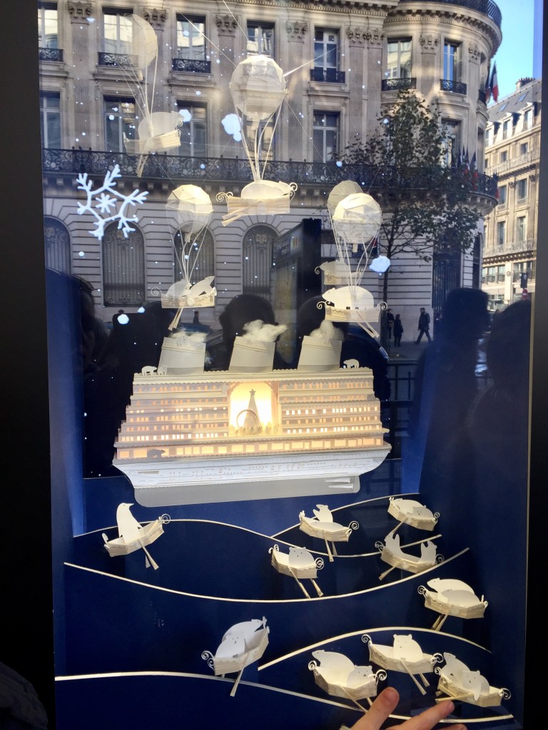 Un noël extra polaire aux Galerie Lafayette ! Moma le blog