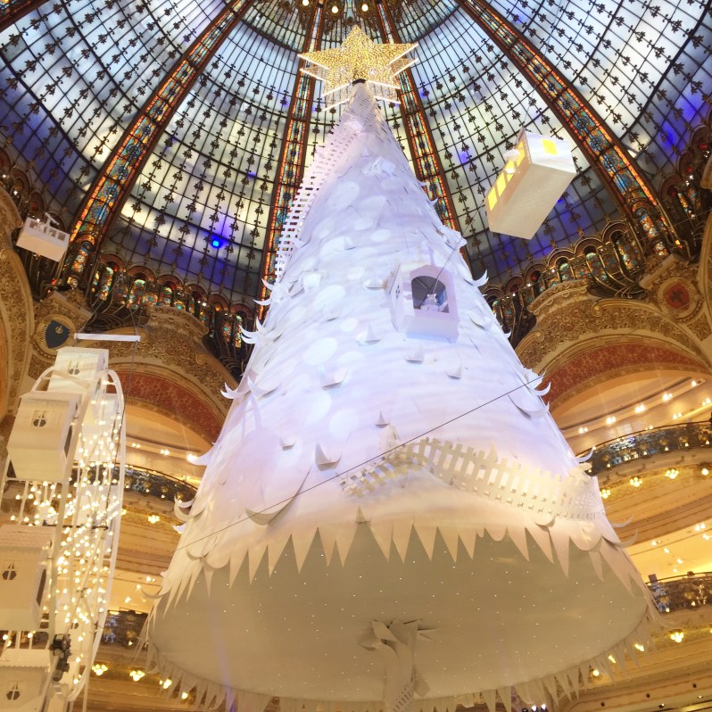 Un noël extra polaire aux Galerie Lafayette ! Moma le blog